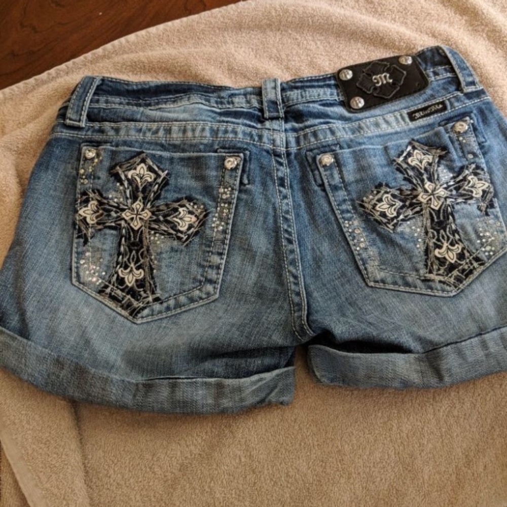 Miss me shorts